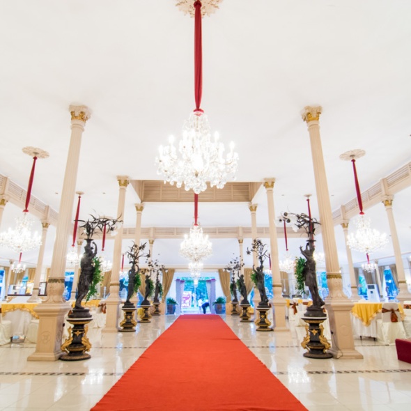 Foto Dekorasi Wedding Rahadian dan Intan di Ndalem Wuryaningratan